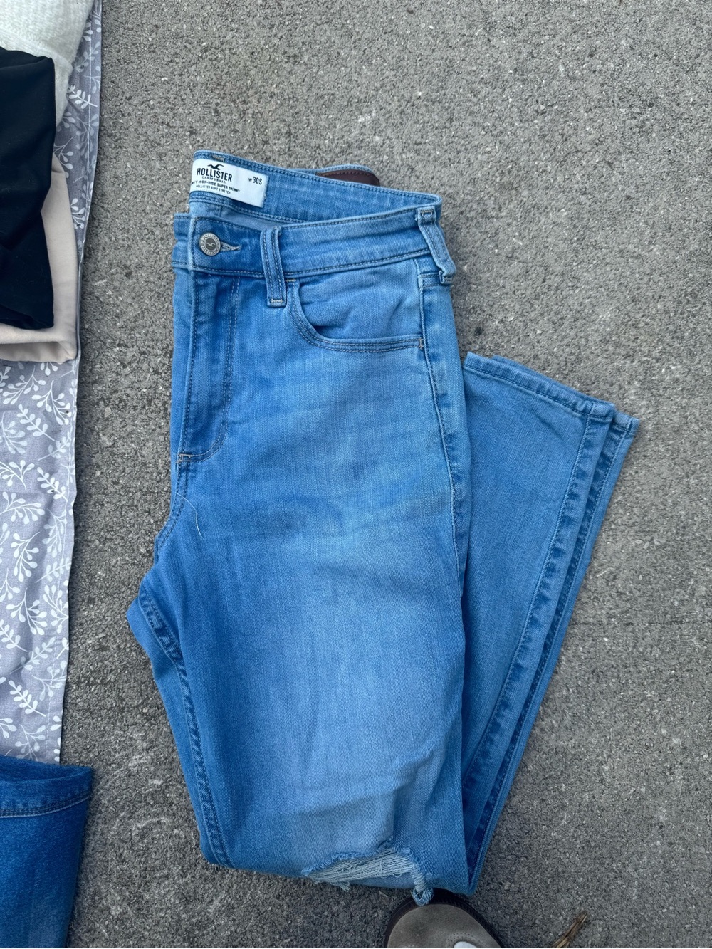 Hollister Jeans